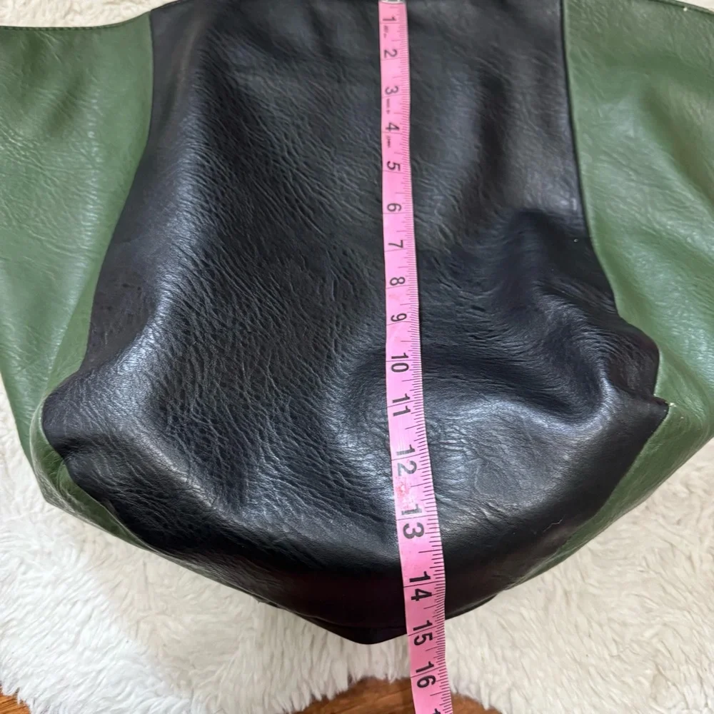 Big Buddha, black and green faux leather large tote bag with tassels - Picture 10 of 10